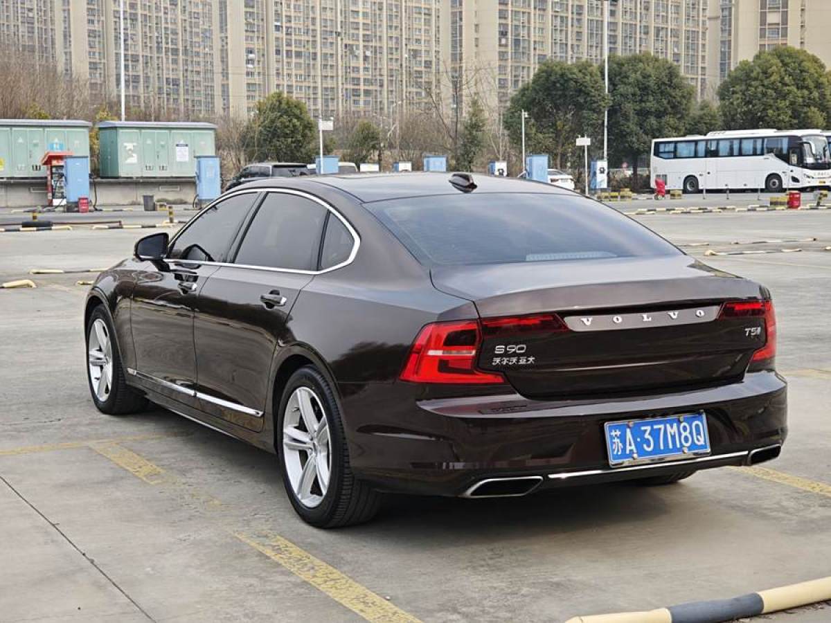 沃爾沃 S90  2019款 T5 智逸版圖片