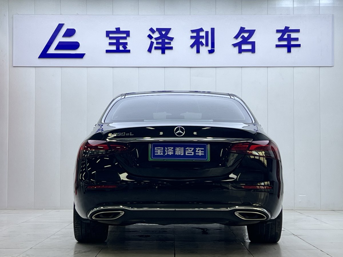 2022年4月奔馳 奔馳E級新能源  2022款 改款二 E 350 e L 插電式混合動力轎車