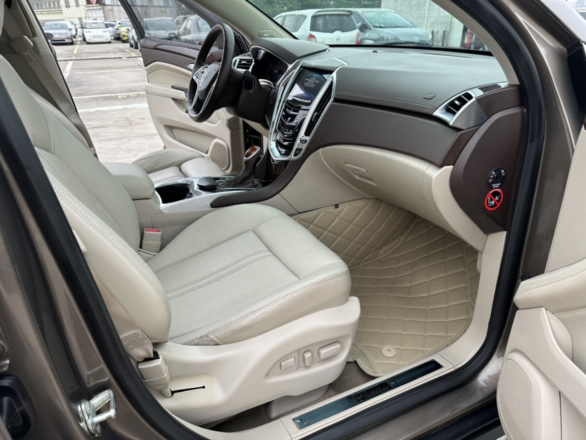 凱迪拉克 SRX  2015款 3.0L 精英型圖片