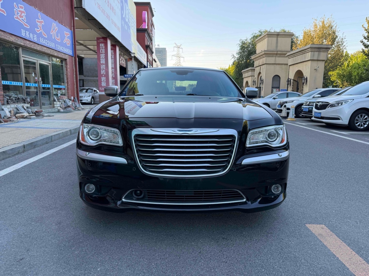 克萊斯勒 300C  2013款 3.6L 尊崇版圖片