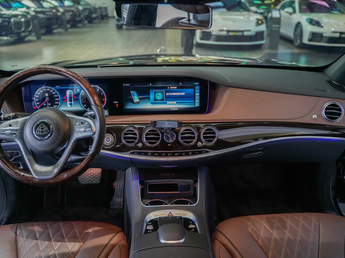 2019年7月奔馳 邁巴赫S級(jí)  2019款 改款 S 560 4MATIC