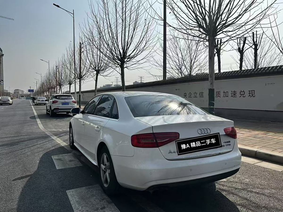 奧迪 奧迪A4L  2015款 35 TFSI 自動標準型圖片