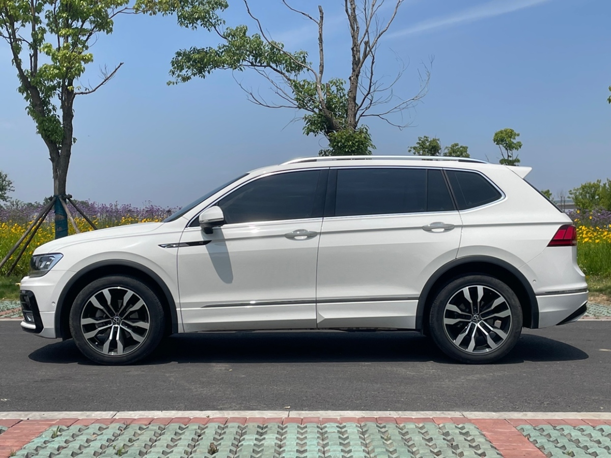 大眾 途觀l 2021款 330tsi 自動兩驅r-line越享版圖片