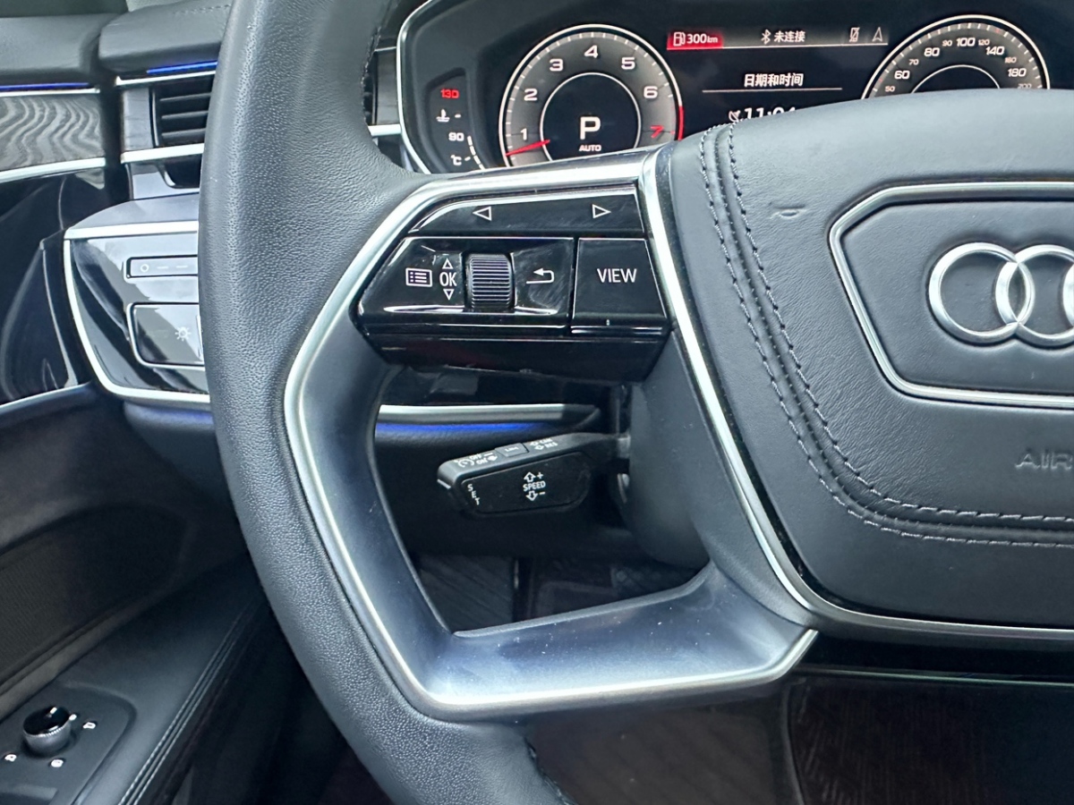 奧迪 奧迪A8  2023款 A8L 50 TFSI quattro 臻選型圖片