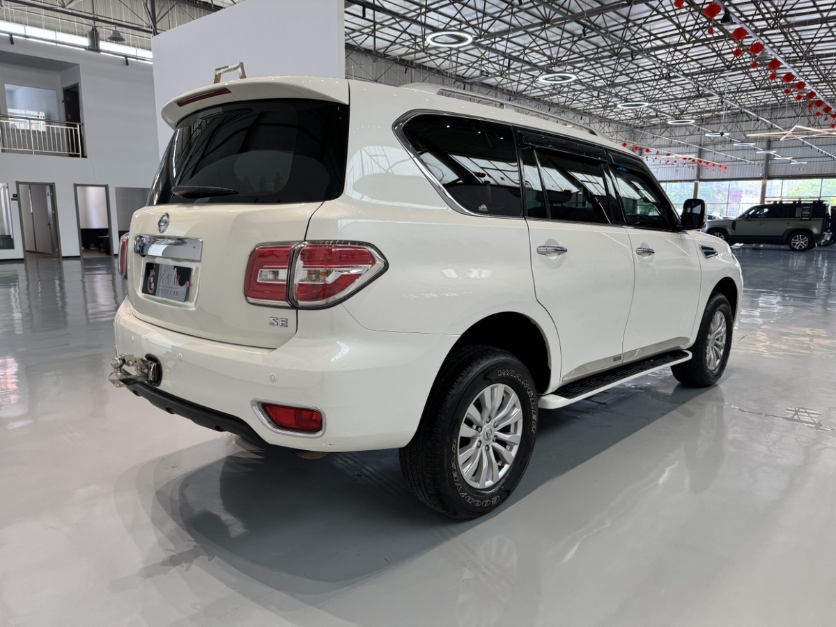 日产 途乐  2018款 4.0L 旗舰型图片