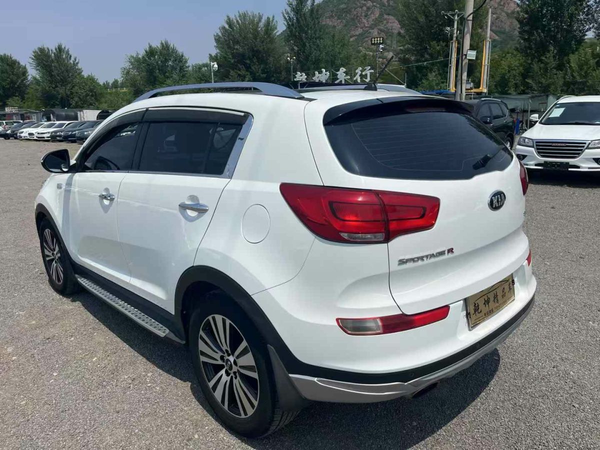 起亞 智跑  2015款 2.0L 自動四驅(qū)版GLS圖片