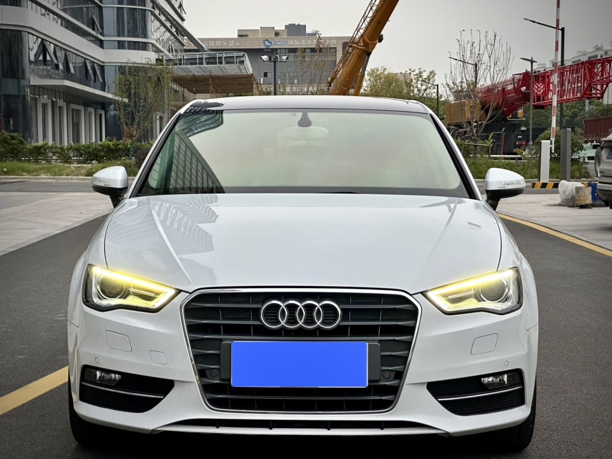 奧迪 奧迪A3  2015款 Sportback 35 TFSI 百萬紀念舒享型圖片