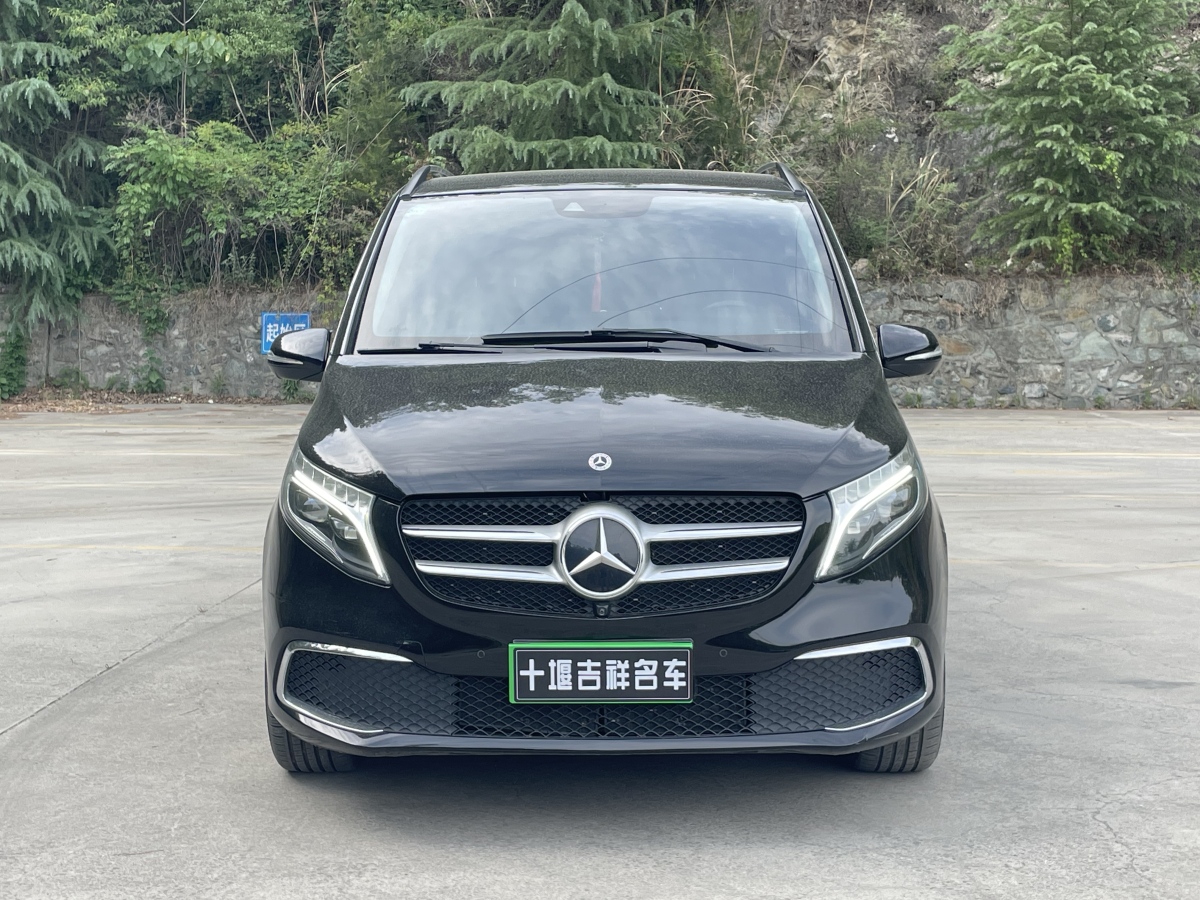 奔馳 V級  2022款 V 260 領航版圖片