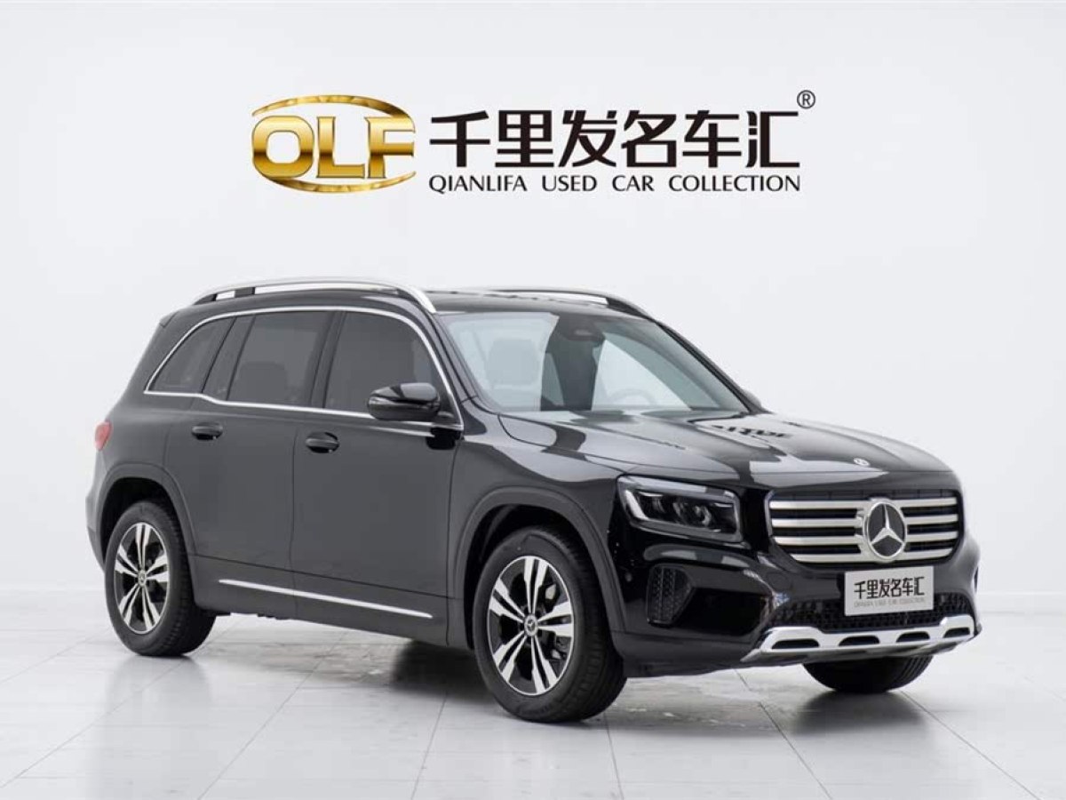 奔馳 奔馳GLB  2024款 改款 GLB 200 動(dòng)感型圖片