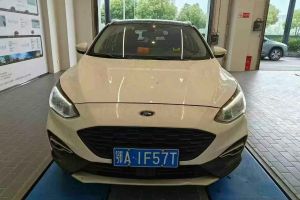 ?？怂?福特 三廂 EcoBoost 125 自動鋒潮型 國V