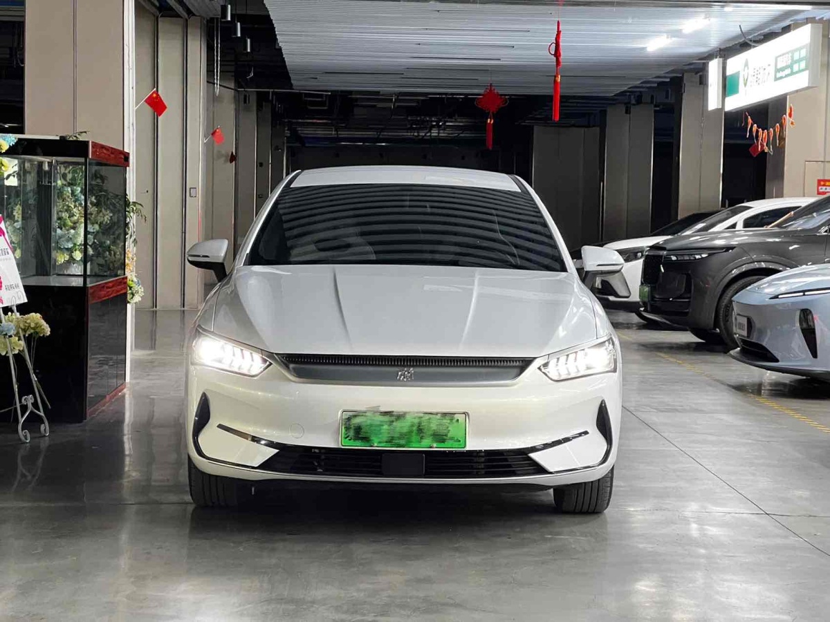 比亞迪 秦PLUS  2024款 榮耀版 EV 510KM領(lǐng)先型圖片