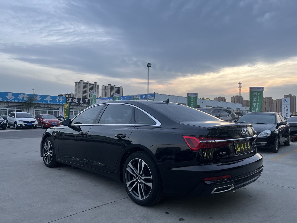 奧迪 奧迪A6L  2022款 40 TFSI 豪華動(dòng)感型圖片