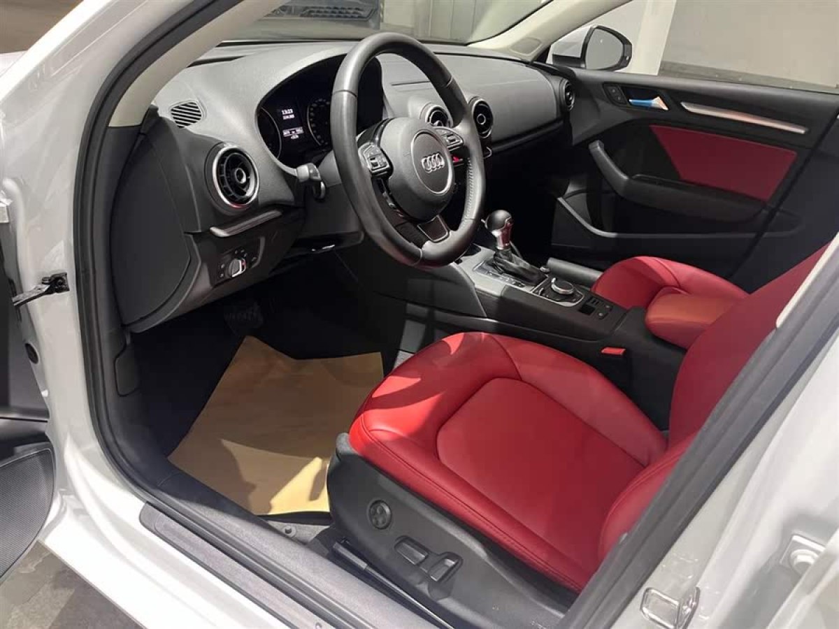 奧迪 奧迪A3  2016款 Limousine 35 TFSI 領(lǐng)英型圖片
