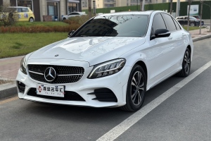 奔驰C级 奔驰 C 260 运动版 4MATIC