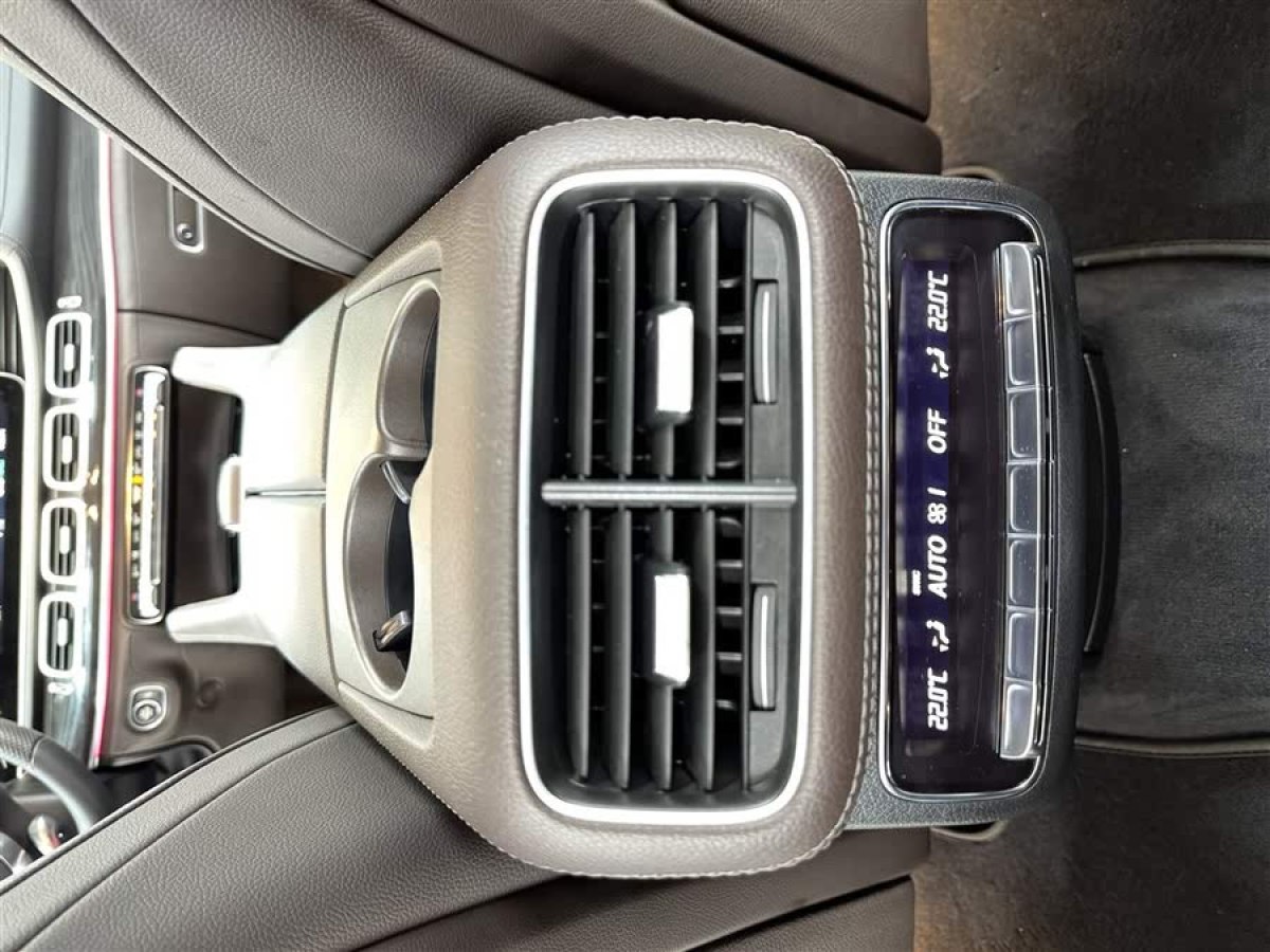奔馳 奔馳GLS  2022款 改款二 GLS 450 4MATIC 時尚型圖片