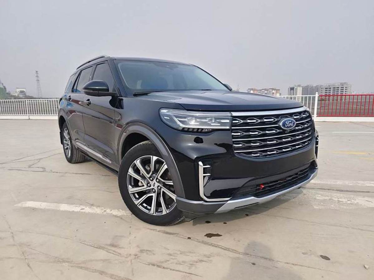 福特 探險(xiǎn)者  2023款 EcoBoost 285 四驅(qū)風(fēng)尚plus版 6座圖片