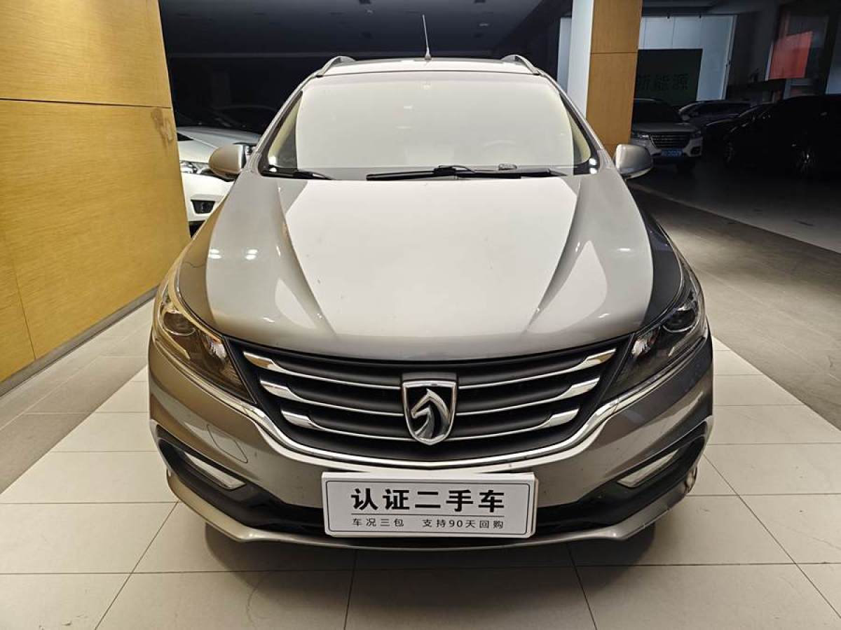 寶駿 310W  2017款 1.5L 手動舒適型圖片