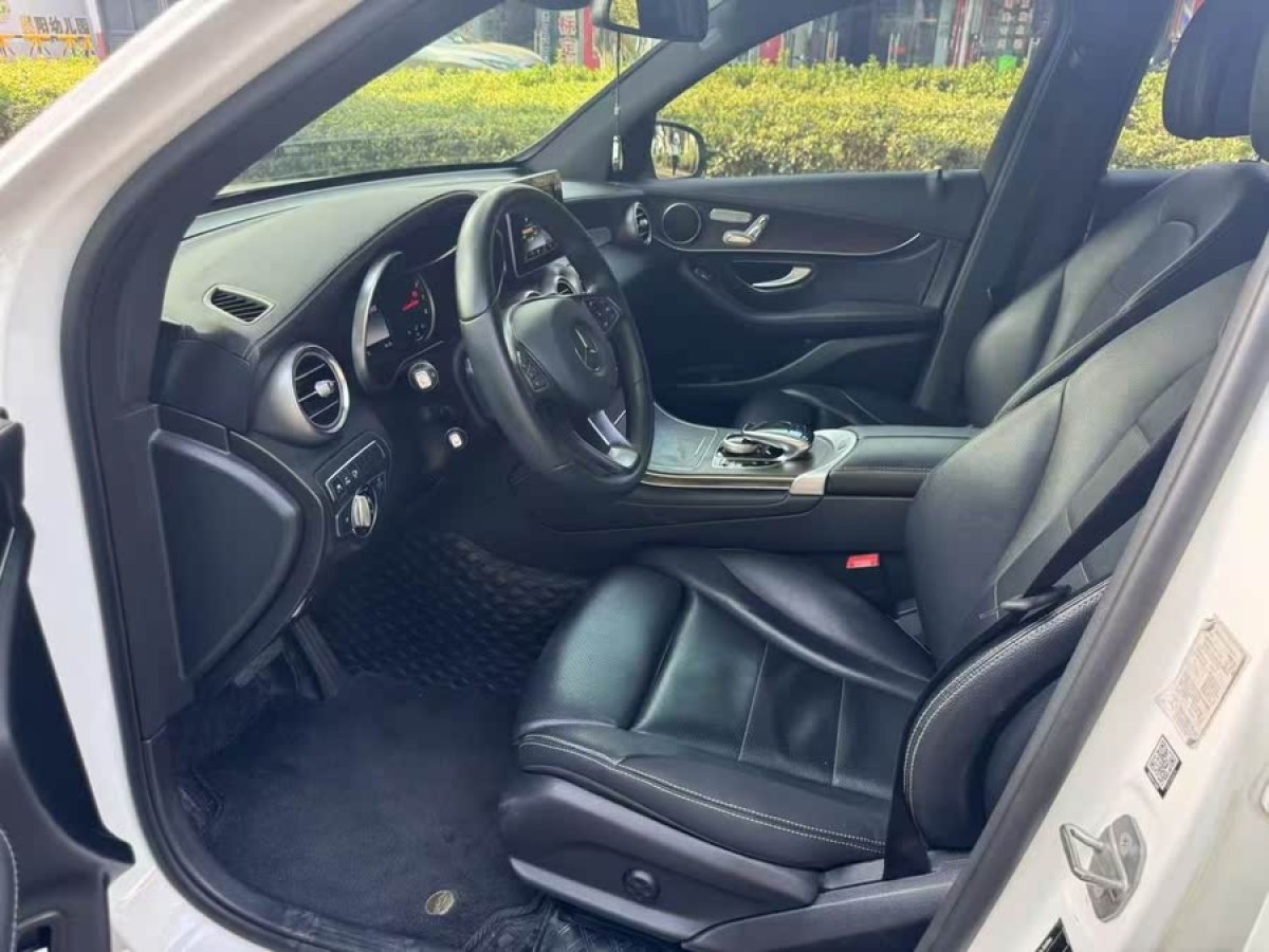 奔馳 奔馳GLC  2017款 GLC 300 4MATIC 動感型圖片