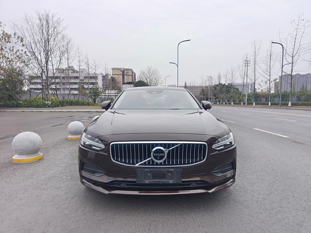 沃爾沃 S90  2017款 T4 智逸版圖片