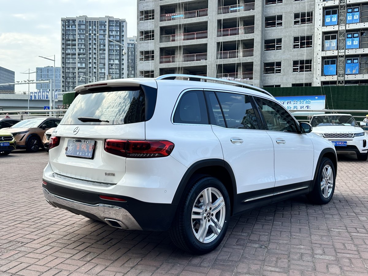 奔馳 奔馳GLB  2022款 改款 GLB 200 動感型圖片