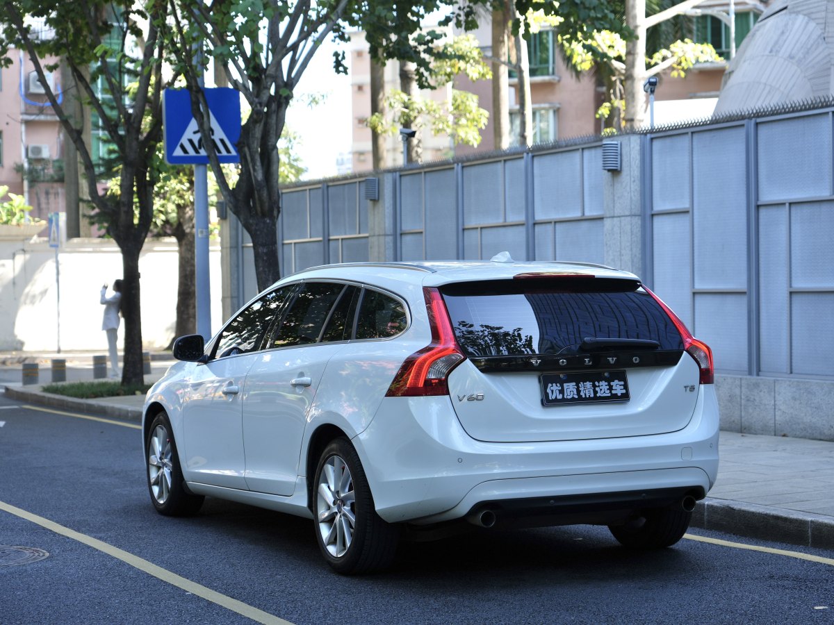 沃爾沃 V60  2014款 改款 T5 智逸版圖片