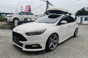 ?？怂?福特 兩廂 EcoBoost 180 自動(dòng)運(yùn)動(dòng)型