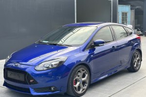 福克斯 福特 2.0T ST 标准版