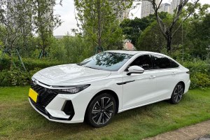 艾瑞澤8 奇瑞 1.6T DCT臻