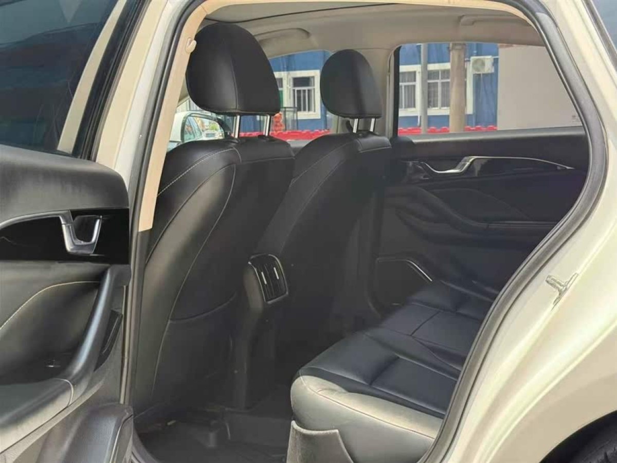 奔騰 B70  2022款 1.5T 自動悅享型圖片