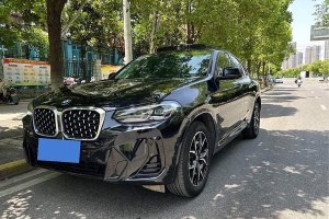 寶馬X4 寶馬 xDrive 25i M運(yùn)動(dòng)套裝