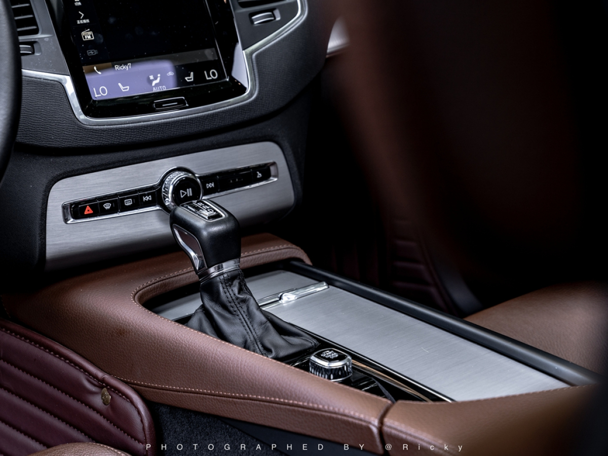 沃爾沃 XC90  2020款 T5 智行豪華版 7座圖片