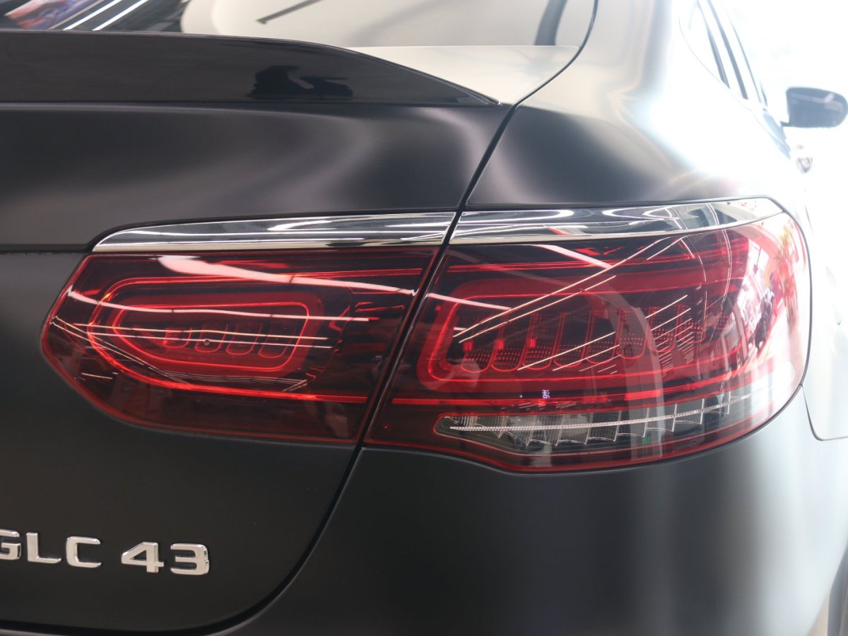 奔馳 奔馳GLC轎跑 AMG  2020款 AMG GLC 43 4MATIC 轎跑SUV圖片