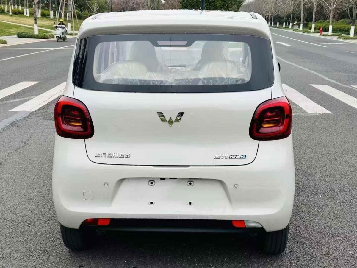 MINI MINI  2025款 1.5T COOPER 經(jīng)典派 五門版圖片