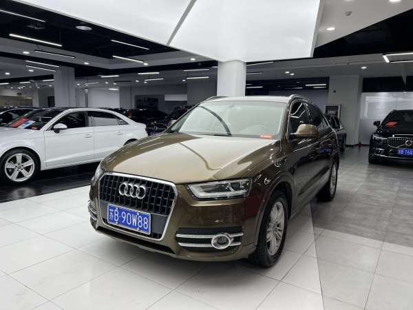 奥迪 奥迪Q3  2015款 35 TFSI 舒适型