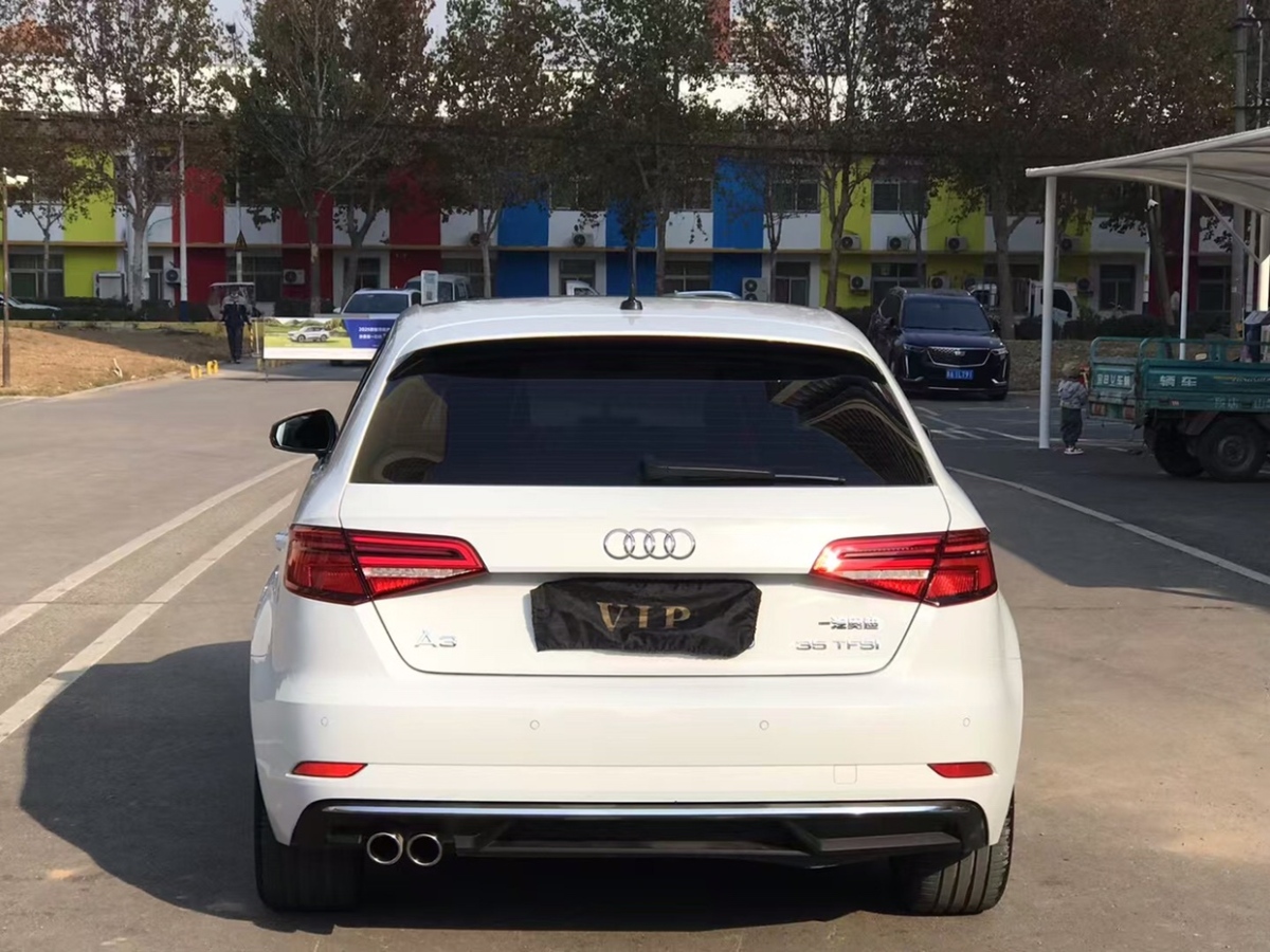 奧迪 奧迪A3  2020款 Sportback 35 TFSI 進(jìn)取型圖片