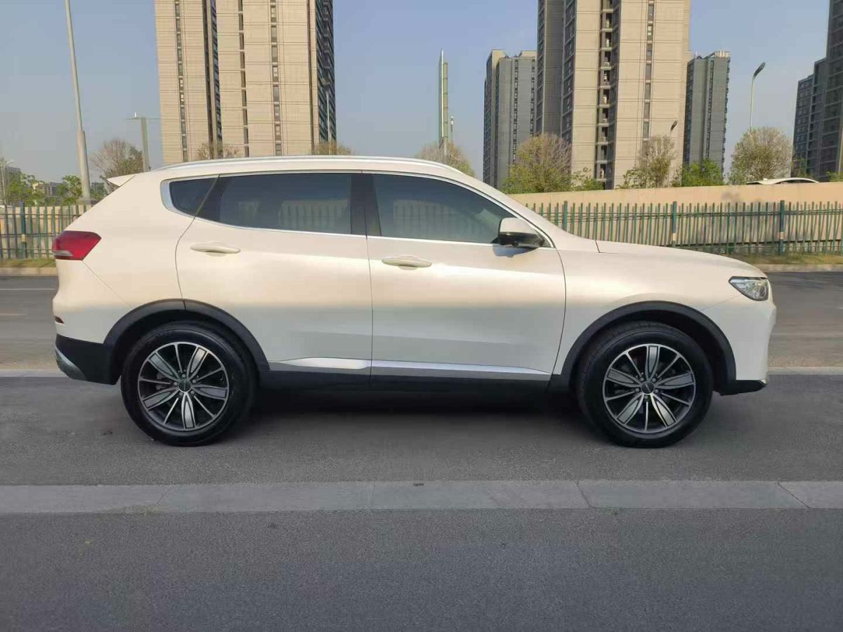 哈弗 H6  2021款 國潮版 1.5GDIT 自動(dòng)冠軍版圖片