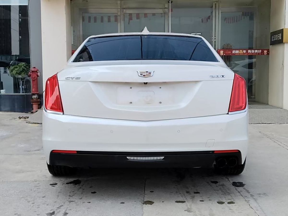 凱迪拉克 CT6  2016款 28T 豪華型圖片