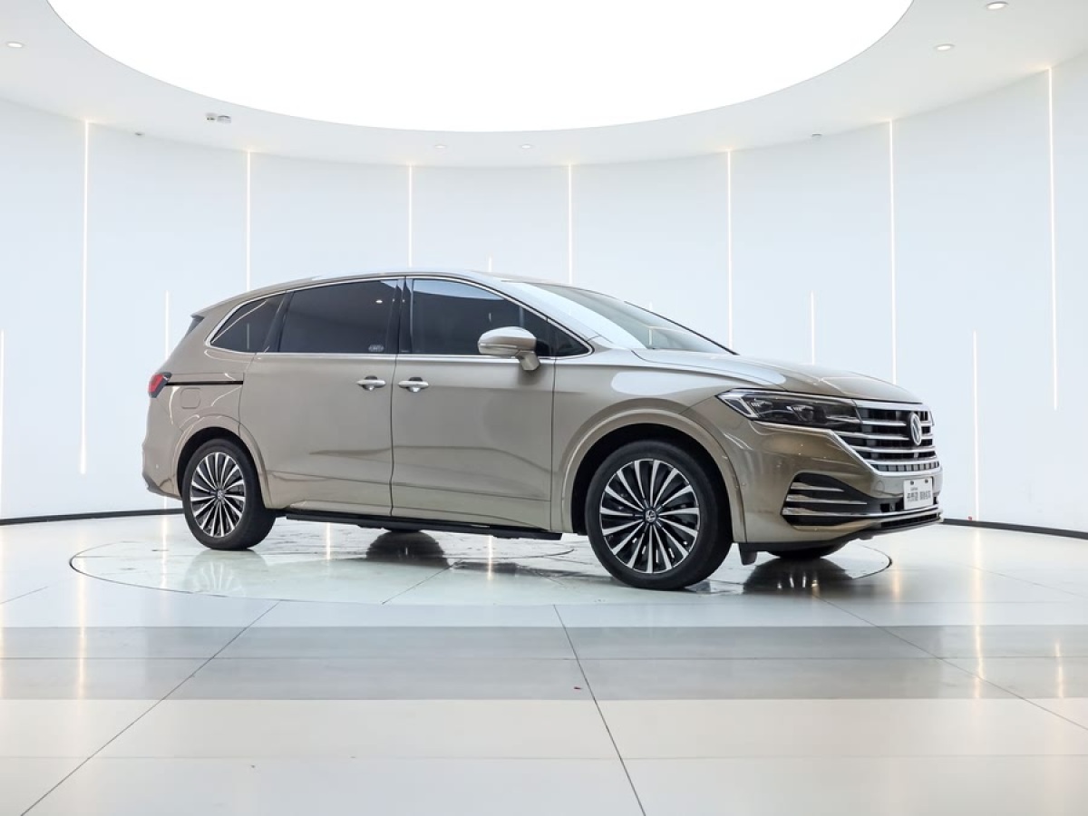 大眾 威然  2023款 改款 380TSI 尊貴版圖片