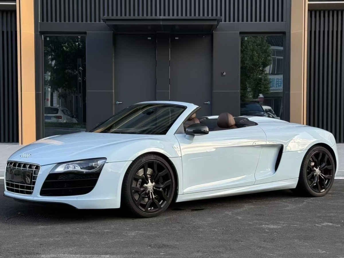 奧迪 奧迪R8  2011款 Spyder 5.2 FSI quattro圖片