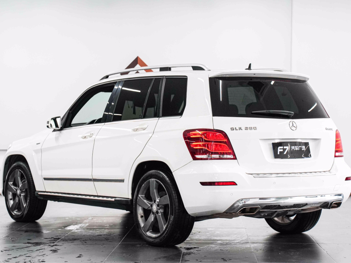 奔馳 奔馳GLK級  2015款 GLK 260 4MATIC 時尚型 極致版圖片