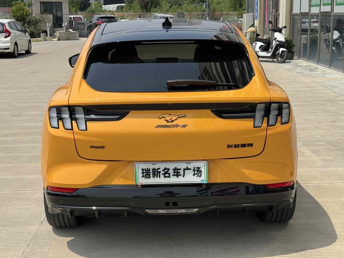 福特 Mustang Mach-E  2024款 GT图片