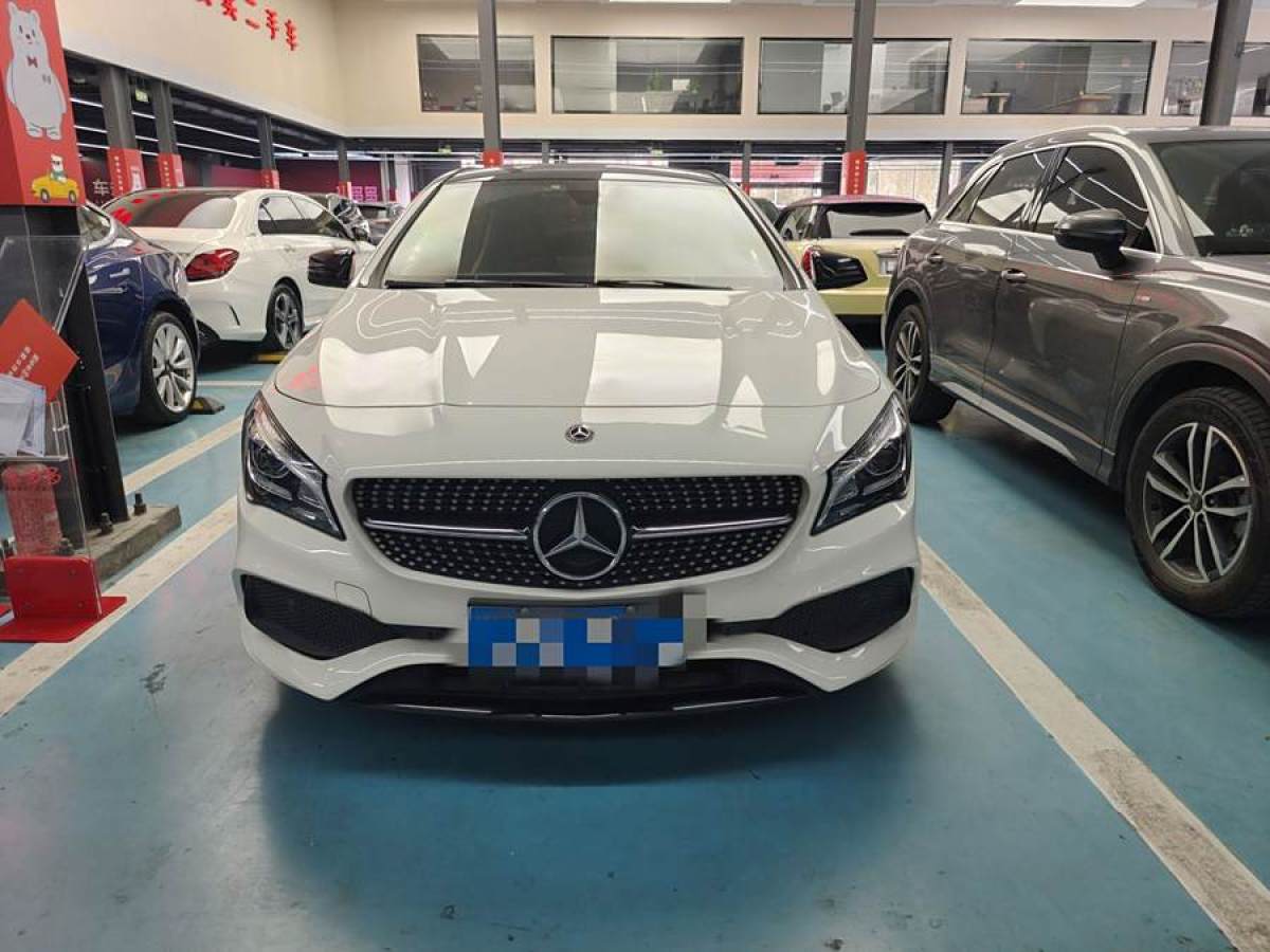 2017年7月奔馳 奔馳CLA級(jí)  2017款 改款 CLA 220 4MATIC