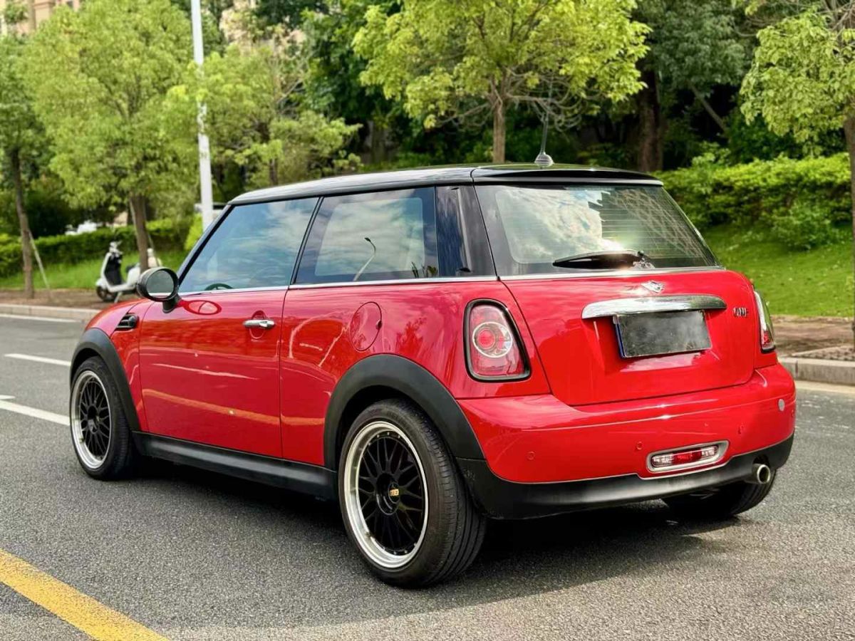 MINI COUNTRYMAN  2013款 1.6T COOPER S All 4圖片