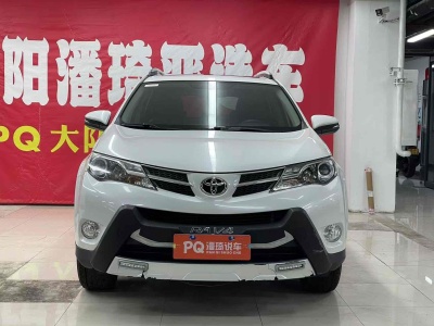 2015年4月 豐田 RAV4 榮放 2.0L CVT兩驅(qū)風(fēng)尚版圖片