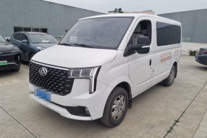 V80 上汽大通 傲運通 6AMT 短軸超低頂127Ps 7/8/9座
