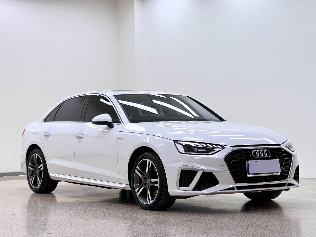 奧迪 奧迪A4L  2020款 40 TFSI 豪華動感型圖片