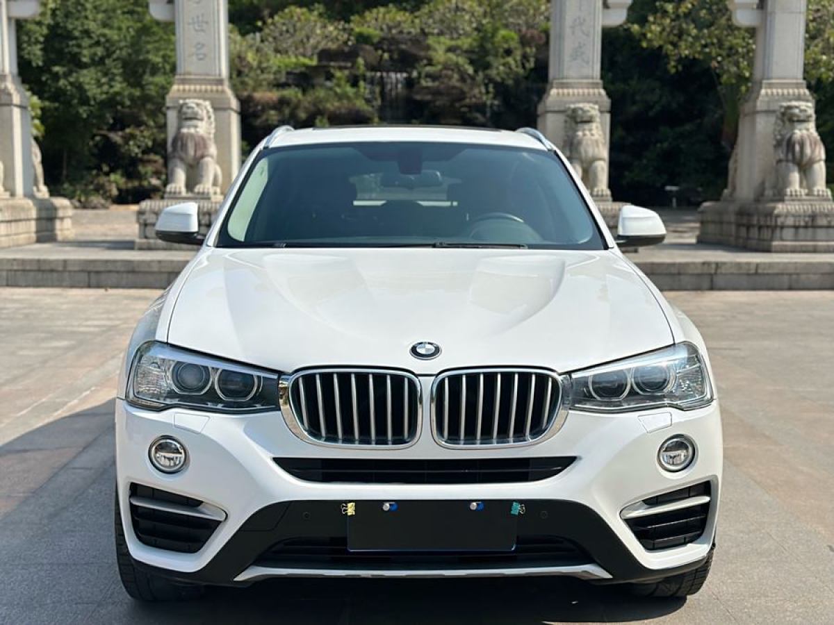 寶馬 寶馬X4  2014款 xDrive20i X設(shè)計套裝圖片