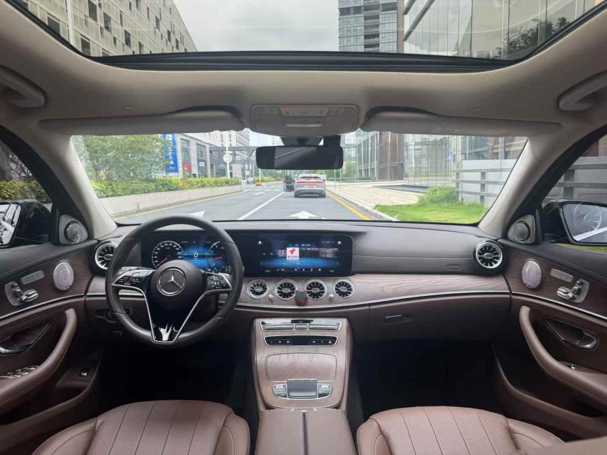 奔馳 奔馳E級  2021款 E 300 L 豪華型圖片