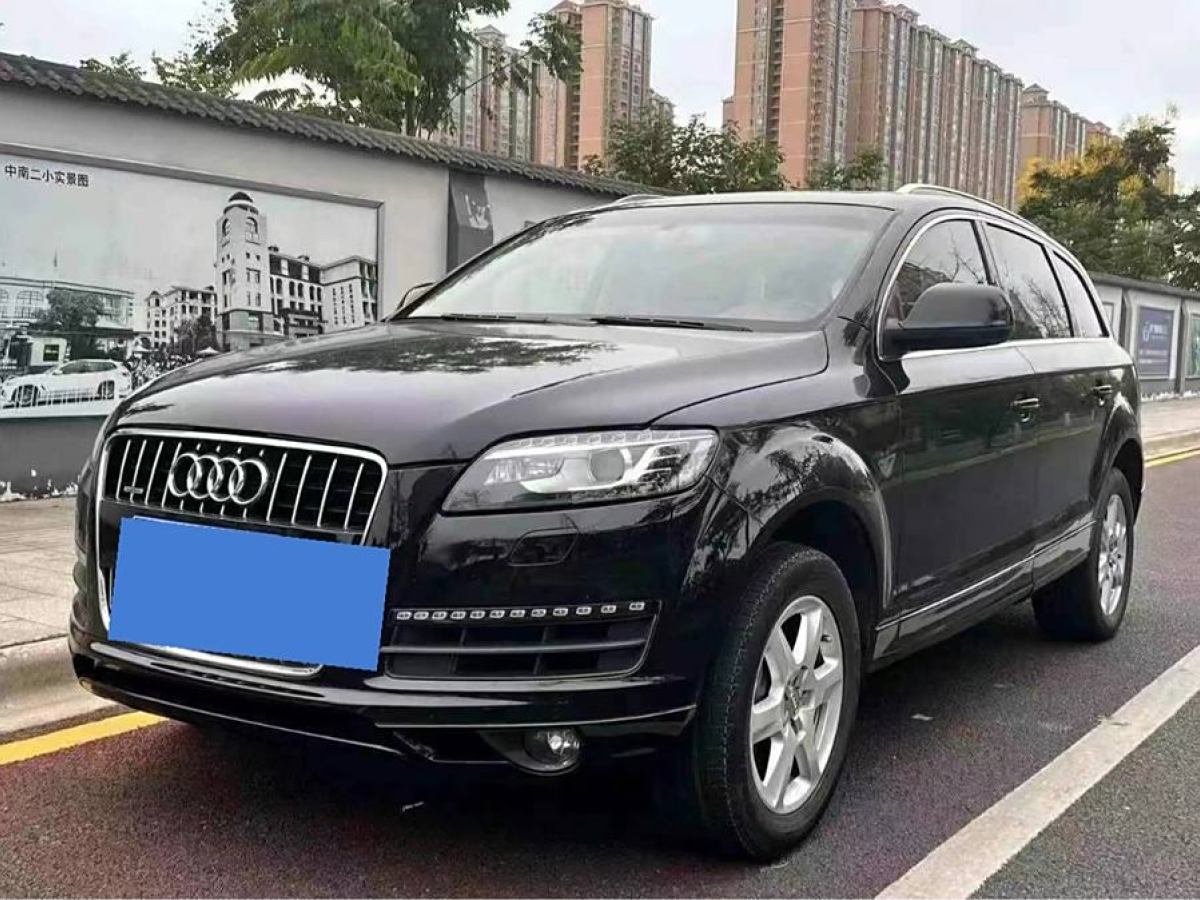 奧迪 奧迪Q7  2014款 35 TFSI 進(jìn)取型圖片