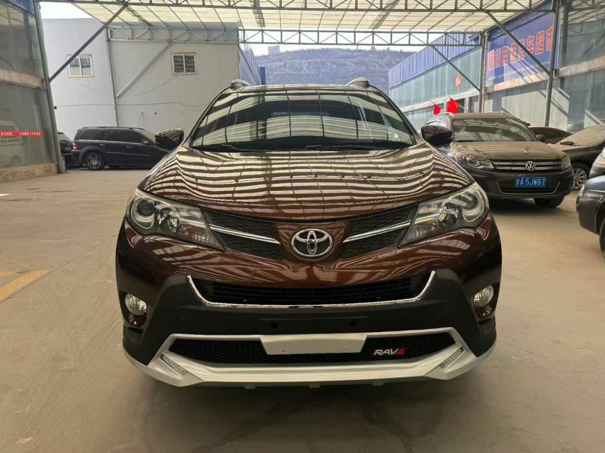 豐田 RAV4 圖片